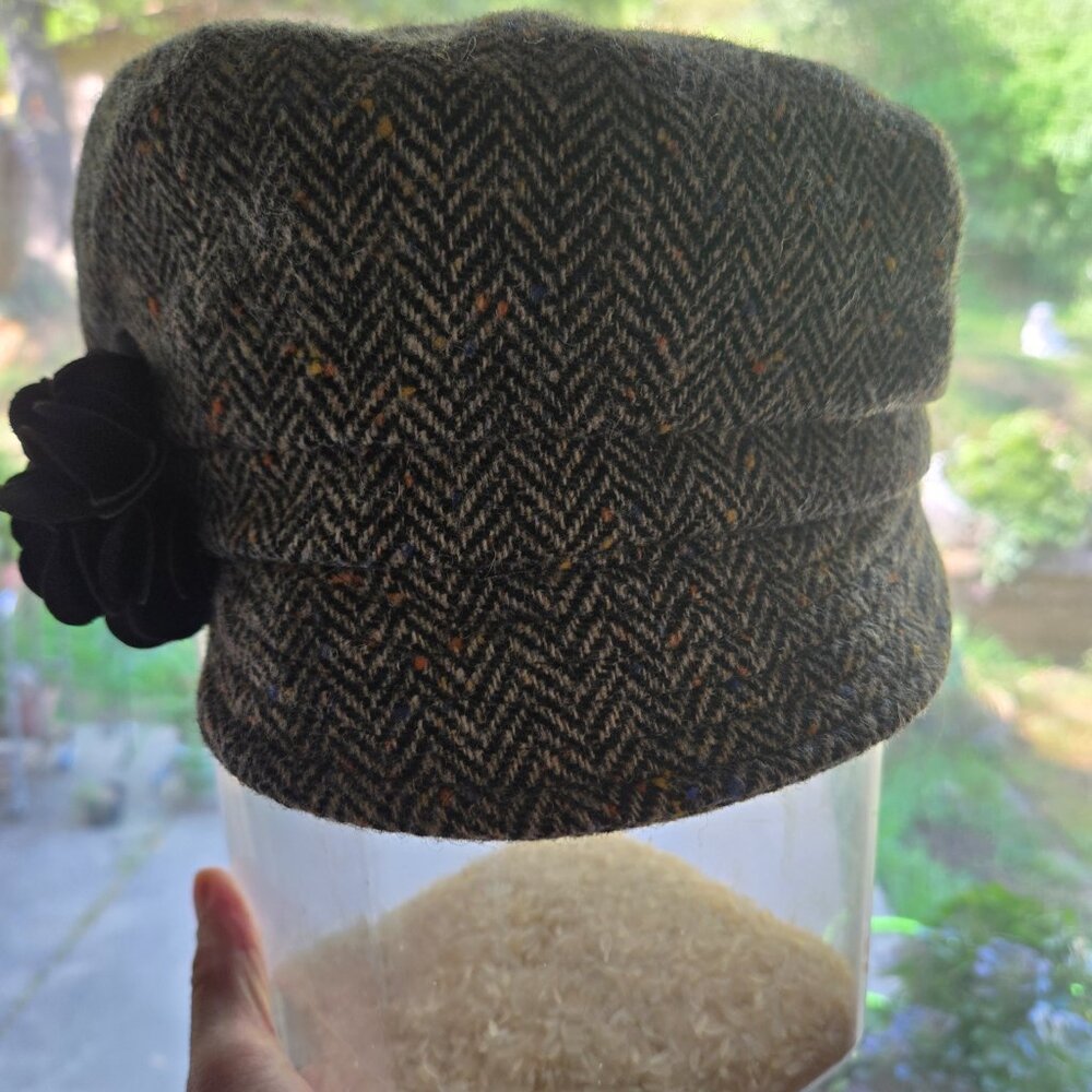 Wool Hat - Picture 6 of 6